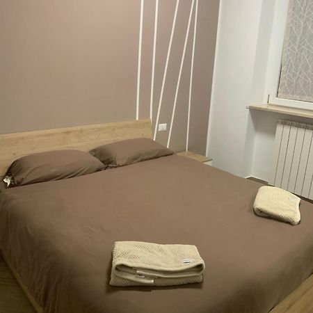 Azzurra House Treno Milano Apartment Santo Stefano Ticino Bagian luar foto