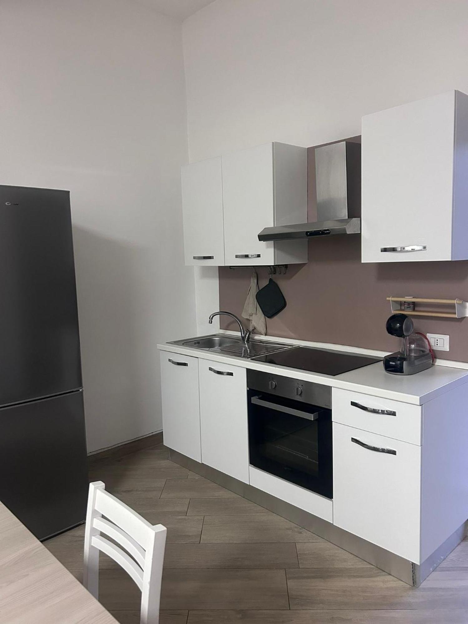 Azzurra House Treno Milano Apartment Santo Stefano Ticino Bagian luar foto